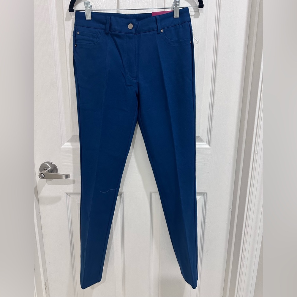 Sioni Essentials Capri Stretch Pants in Navy Blue